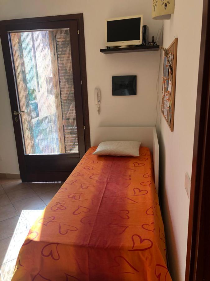 Tiffany 2 Apartment Палау Екстериор снимка
