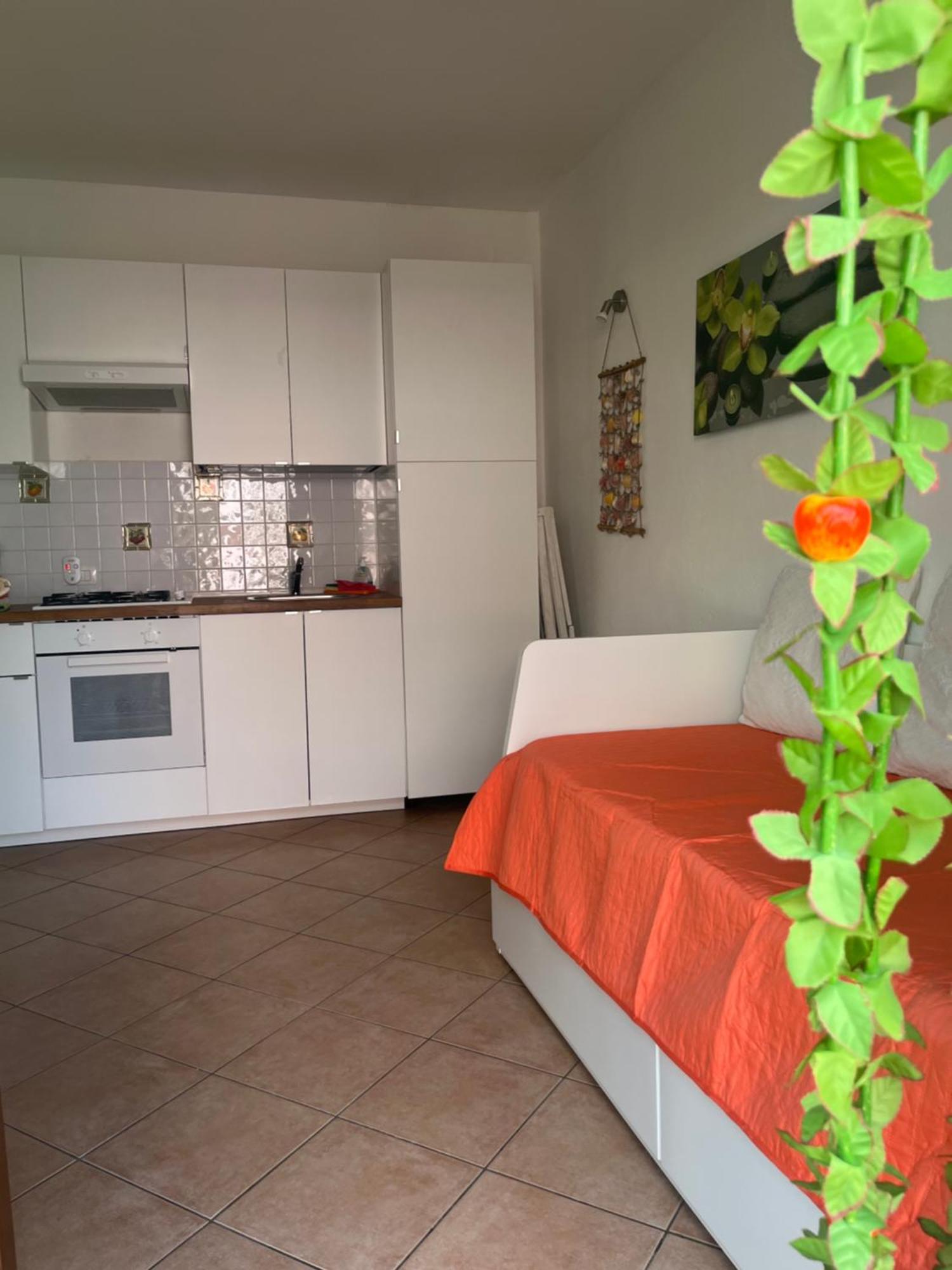 Tiffany 2 Apartment Палау Екстериор снимка
