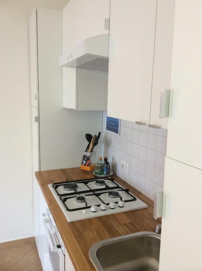 Tiffany 2 Apartment Палау Екстериор снимка
